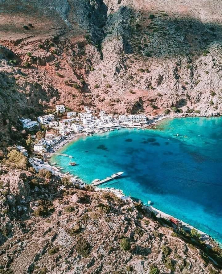 Loutro Holidays מראה חיצוני תמונה